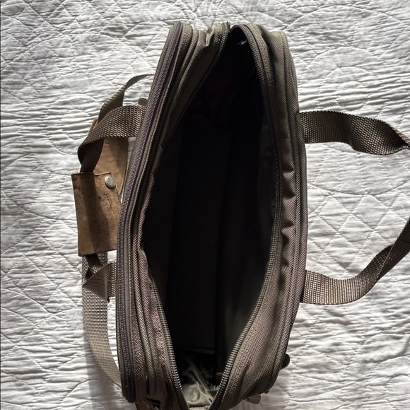 Briggs & Riley Carry-on Weekender Bag - Picture 4 of 12